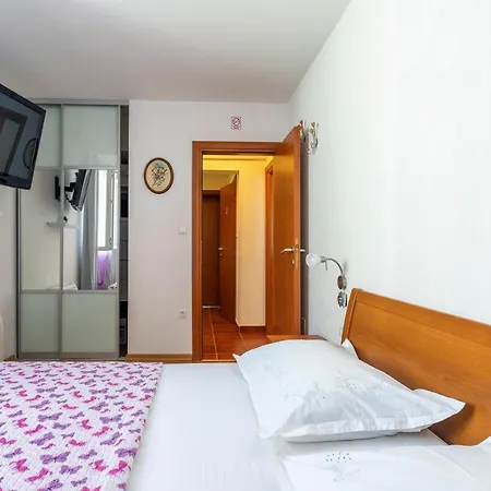 Apartment Zara *